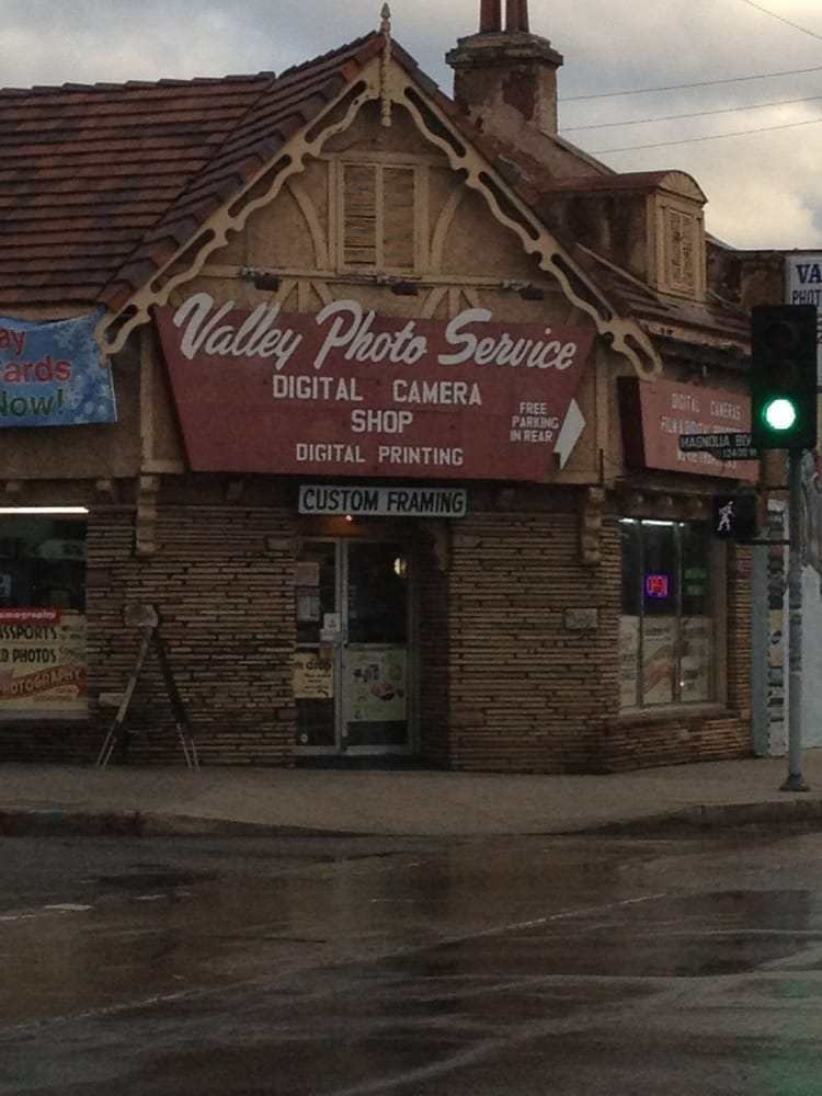 Valley Photo Service Photography Stores & Services Valley Village Valley Village, CA