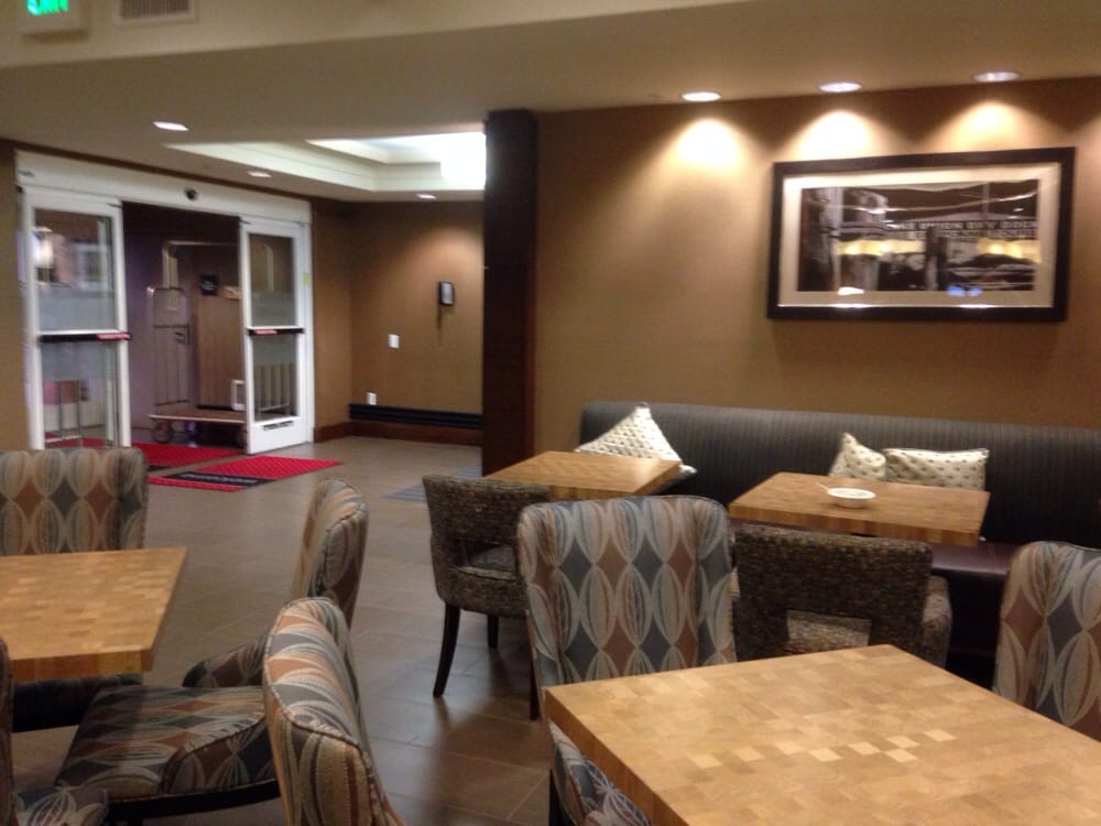 Hampton Inn & Suites Seattle Downtown/Seattle Center 23 Photos