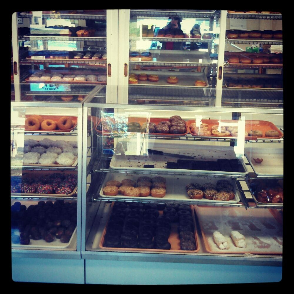 Ralphs Donut Shop Doughnuts Cookeville, TN, United States Reviews