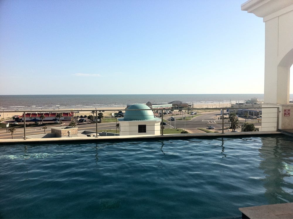 Emerald By The Sea Condominiums Vacation Rental Agents Galveston