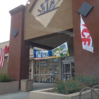 paul s ace hardware 11 photos hardware stores 1800 n paul s ace hardware 11 photos hardware stores 1800 n