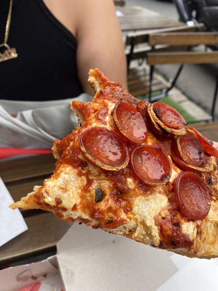 Nolita Pizza