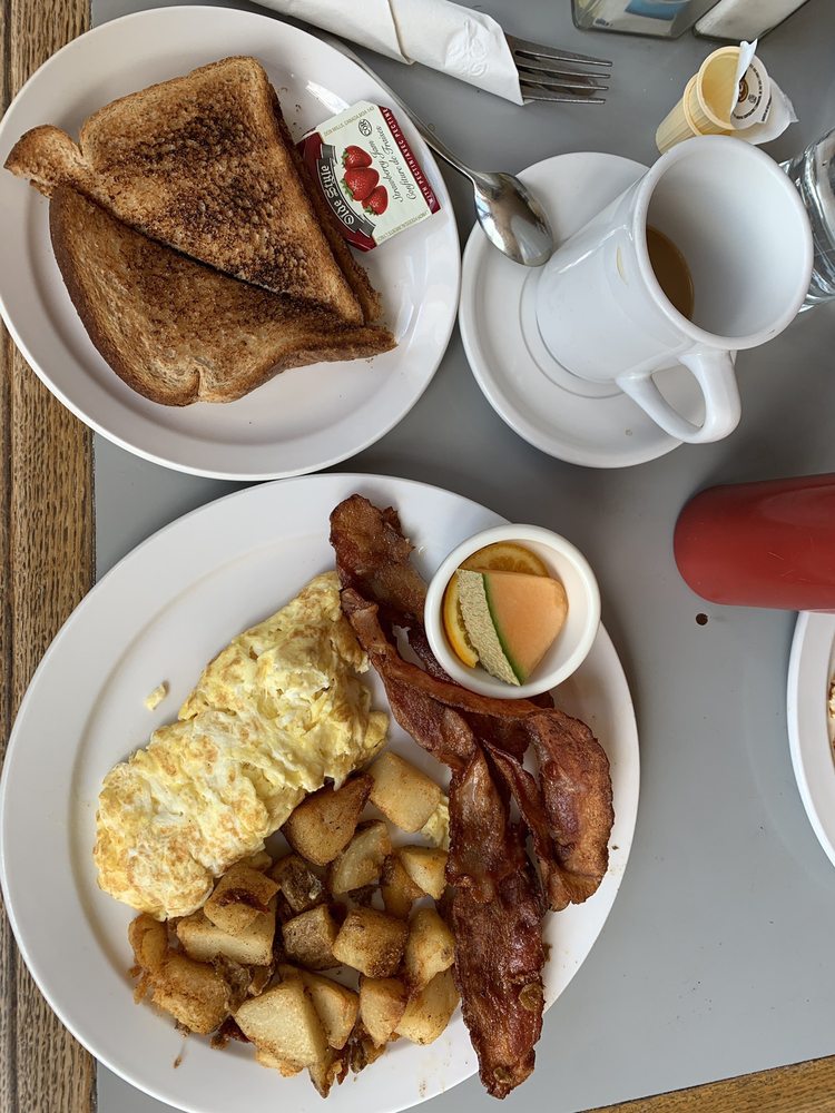 New York Cafe