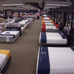 Mattress Firm logo