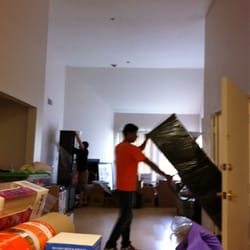 Santa Monica Moving Services logo