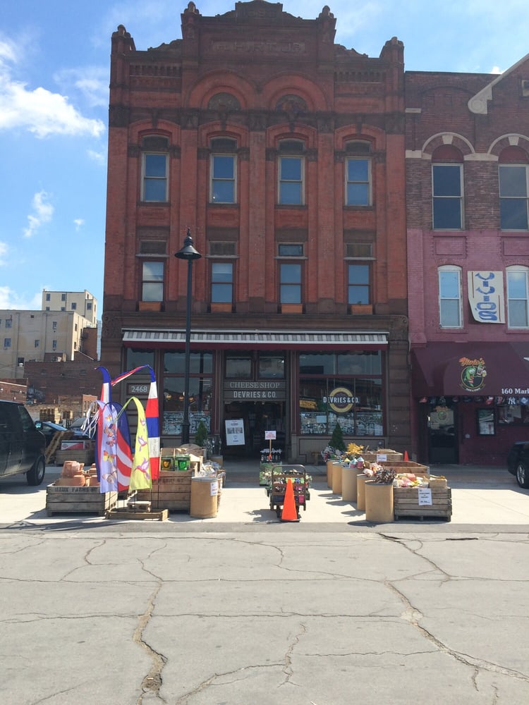 Devries & Co 10 Photos Cheese Shops Eastern Market Detroit, MI