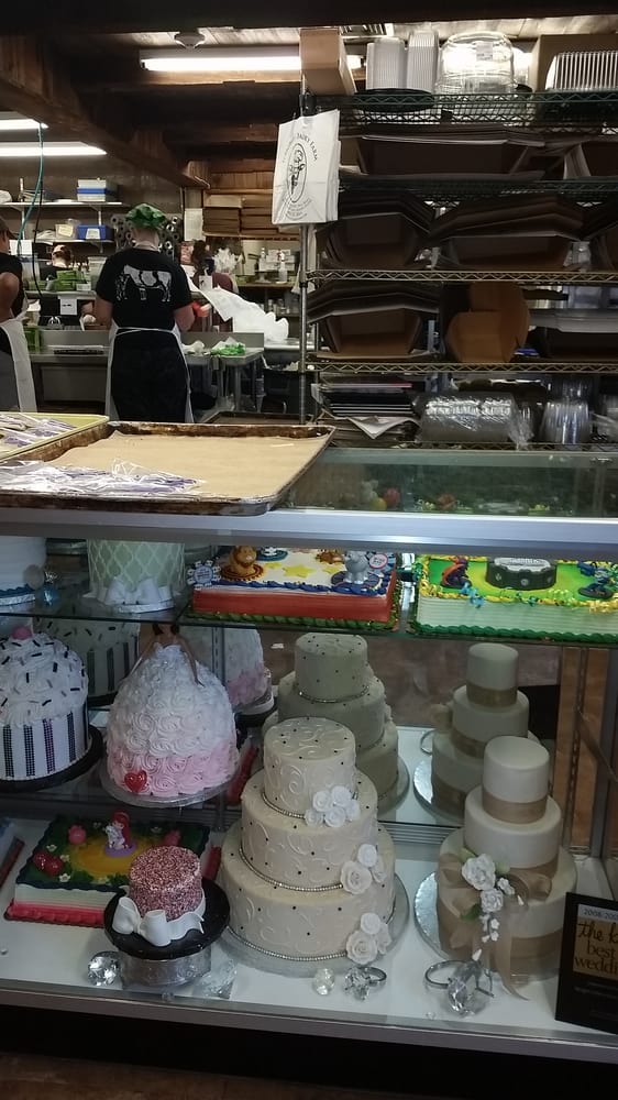 Wright’s Dairy Farm Bakeries North Smithfield, RI Reviews