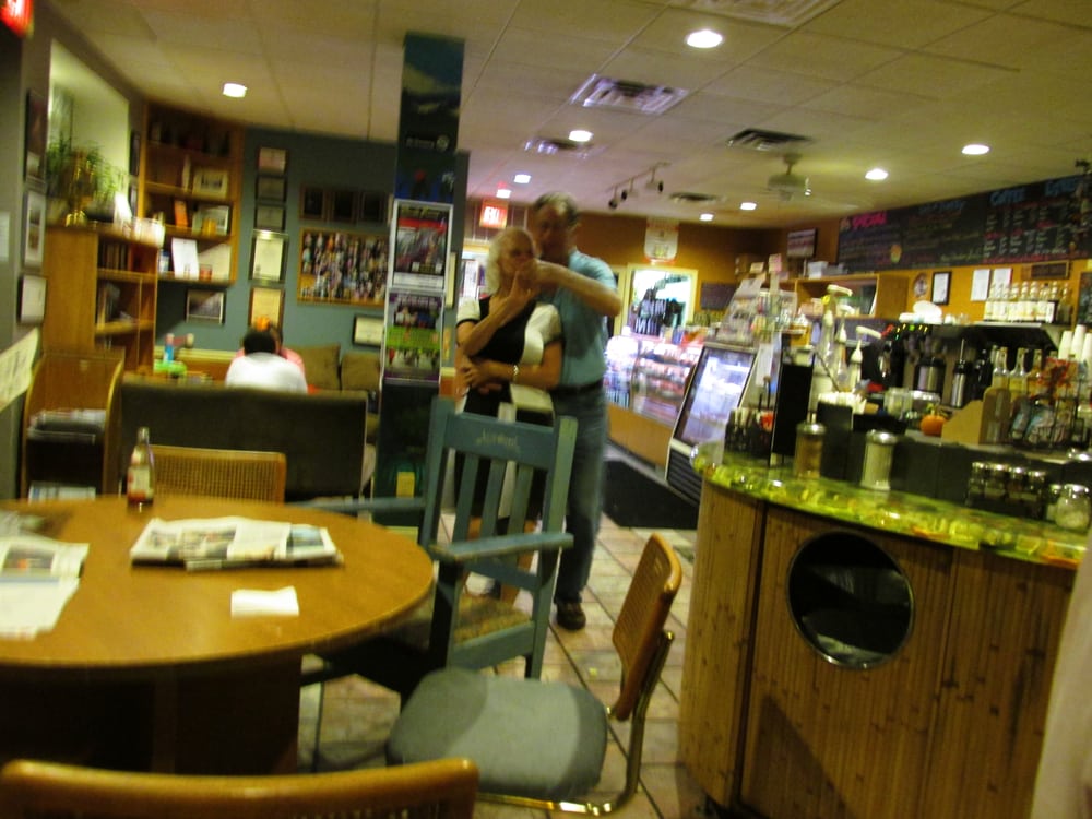 St Elmo’s Coffee Pub 40 Photos Coffee & Tea Alexandria, VA Reviews Yelp