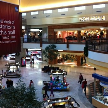 Von Maur - Ann Arbor, MI, United States