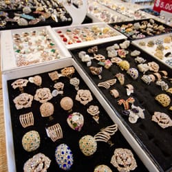 Fashion Jewellery Outlet - Woodbridge, ON, Canada. Costume Jewelry ...