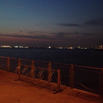 Cool picture of 69th street brooklyn