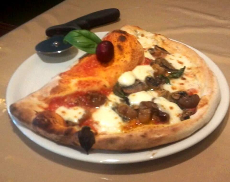 Forno Antico Pizza Napolitana 38 Photos Italian 416 E Main St