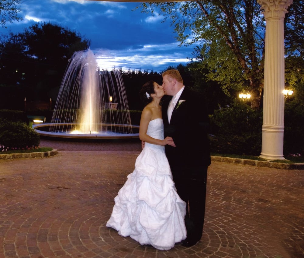 VIP Country Club Country Clubs 600 Davenport Ave New Rochelle, NY