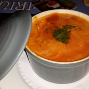 Bierbrasserie Cambrinus - Bruges, West-Vlaanderen, Belgium. Tomato cream soup with meatballs. Velouté de tomates avec petites boules de Haché.