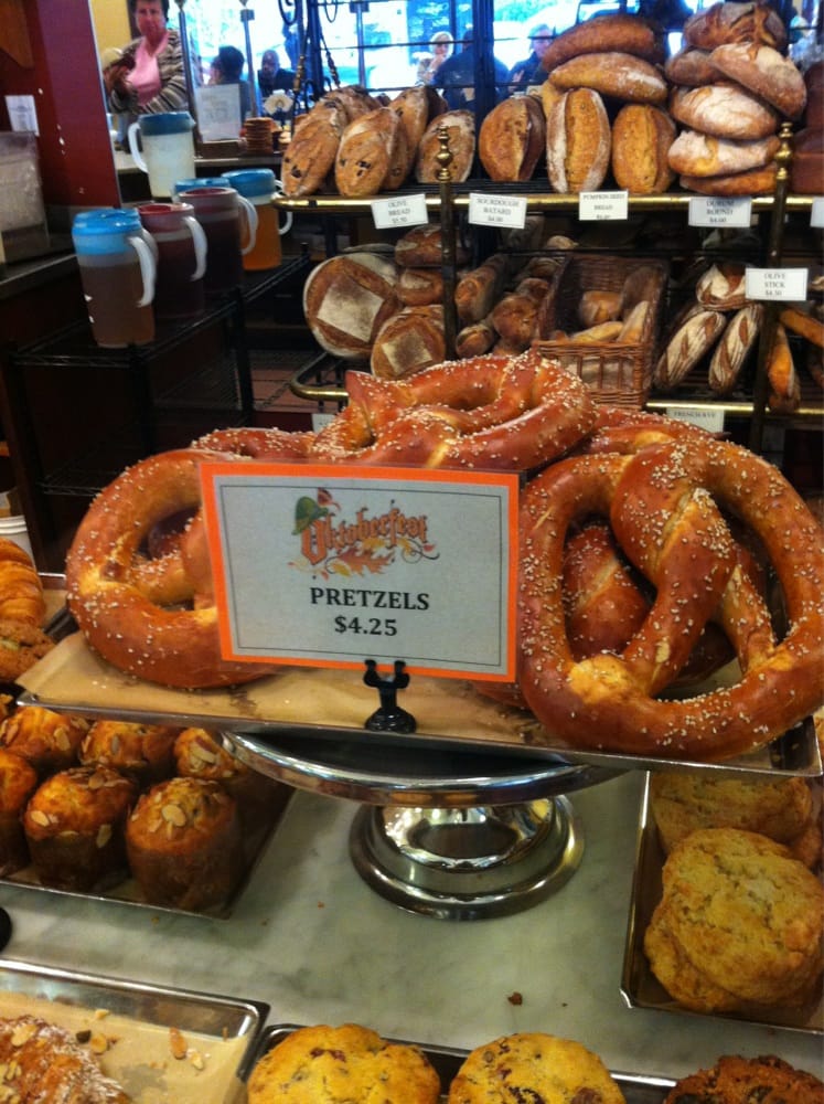 Seven Stars Bakery Federal Hill Providence, RI Bakeries Reviews