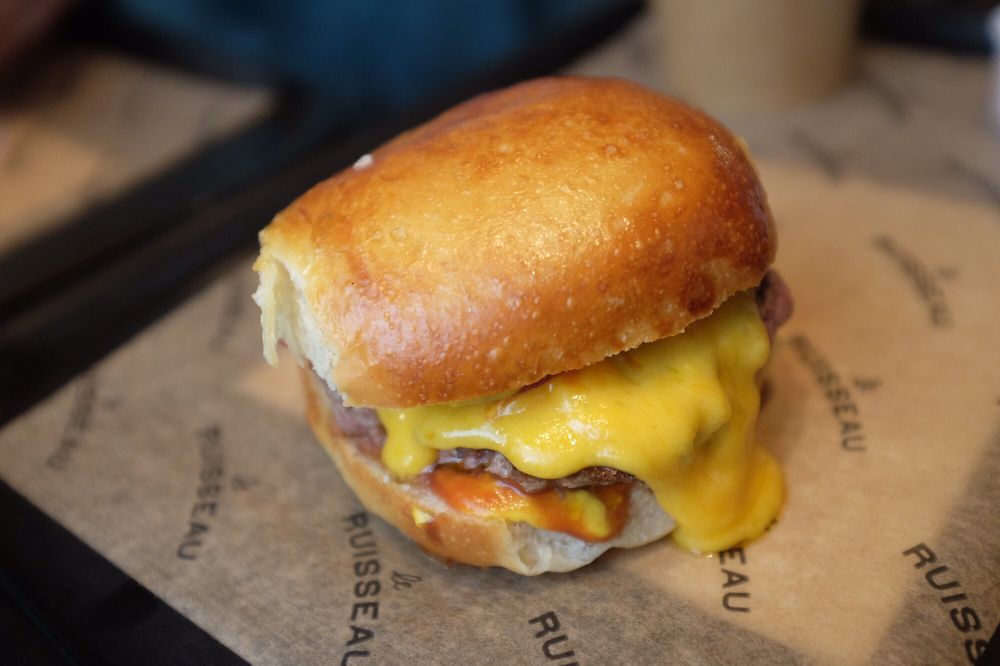 Le Ruisseau - Burger Joint