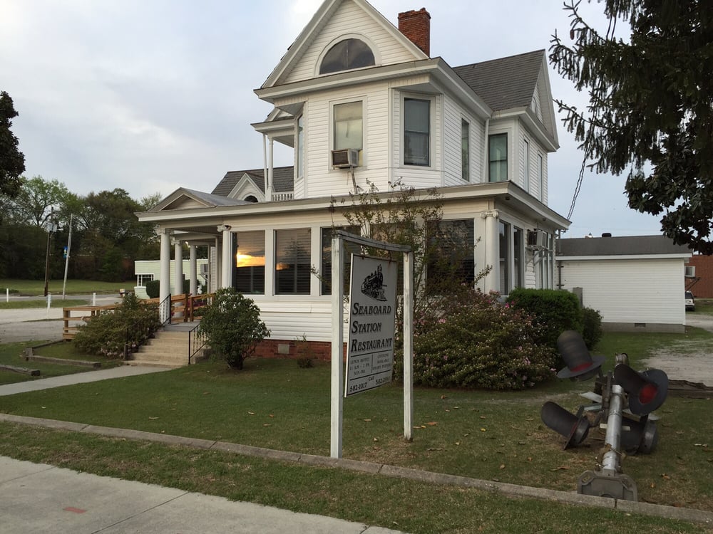 Seaboard Station Restaurant Restaurants 12 Charlotte St Hamlet