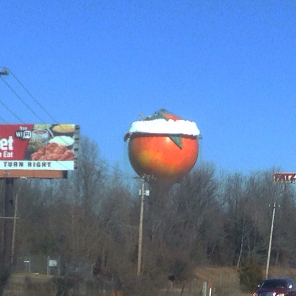 Peachoid Water Tower 15 Photos Local Flavor Gaffney, SC Reviews