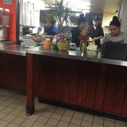 L' Patron Tacos - Chicago, IL, United States. Nice clean kitchen