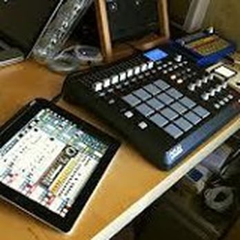 Mojo+Music+Studio Mojo Music Studios - Recording & Rehearsal Studios - 157 South Blvd ...