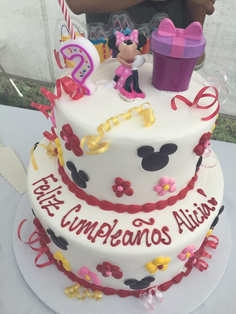 Portos Glendale Birthday Cake Portos Glendale Birthday Cake