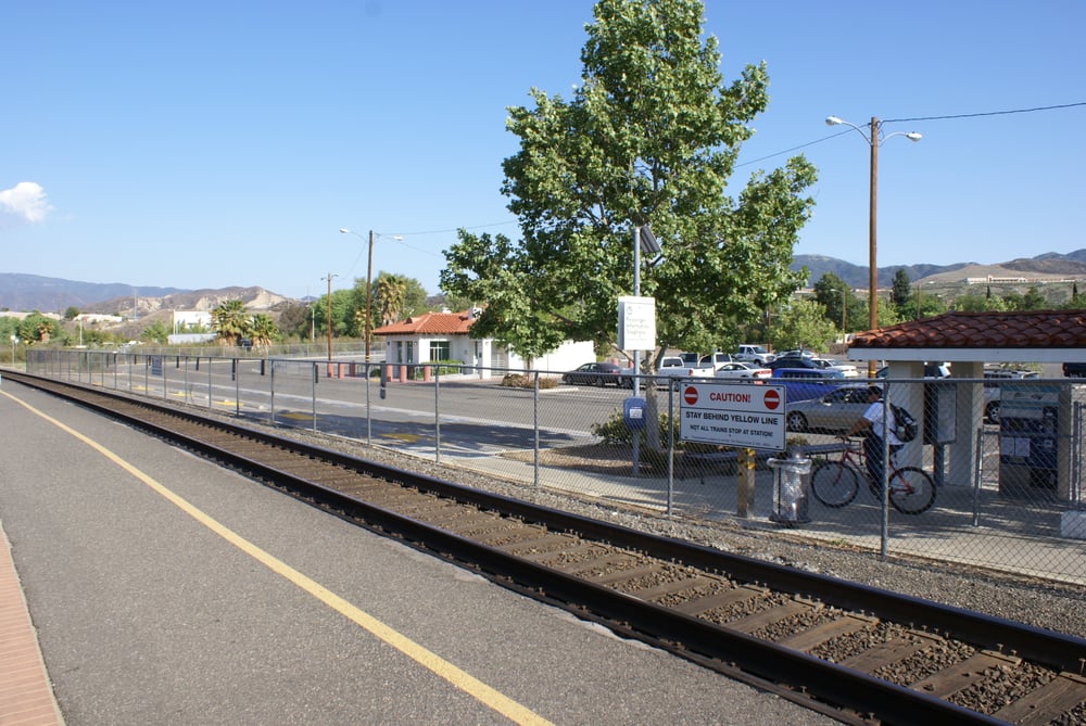 Via Princessa Metrolink Station Train Stations Santa Clarita, CA