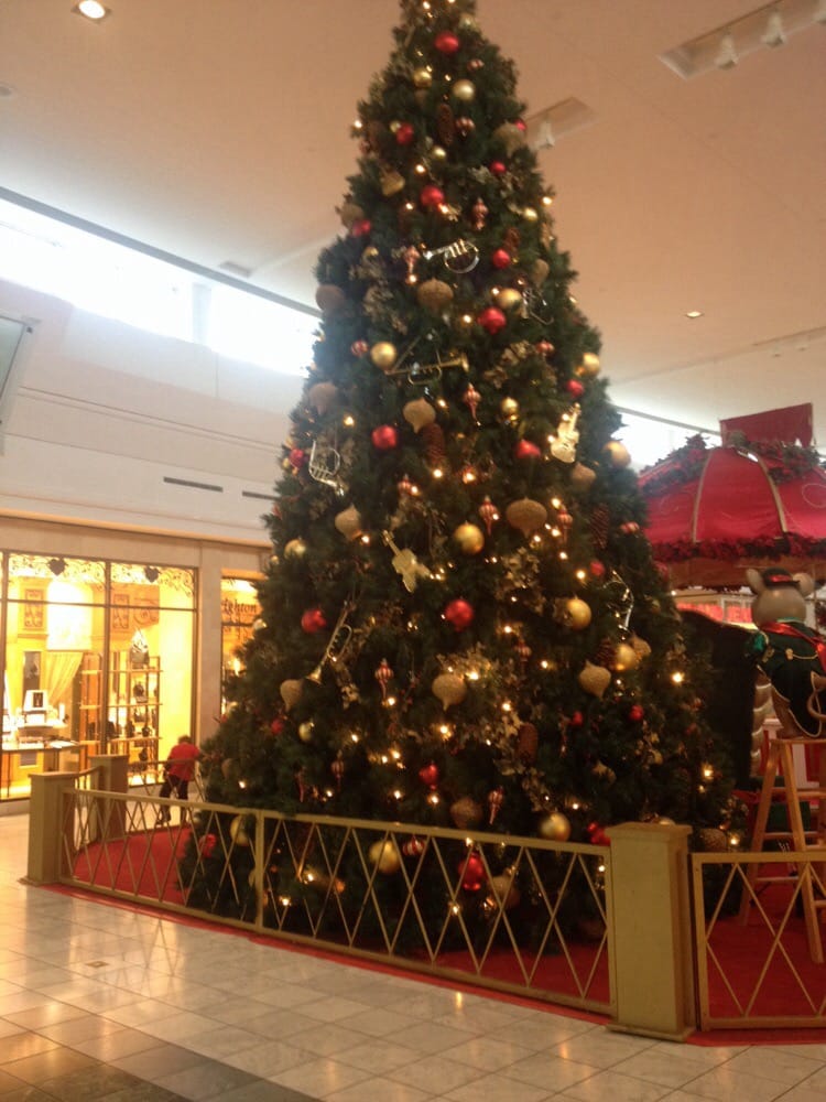 The Mall At Green Hills 41 Photos Shopping Centers Green Hills