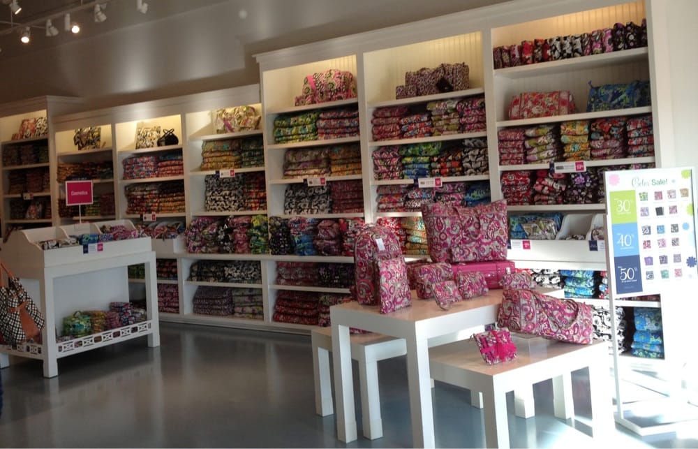 Vera Bradley Handbags: Vera Bradley Outlet Near Me