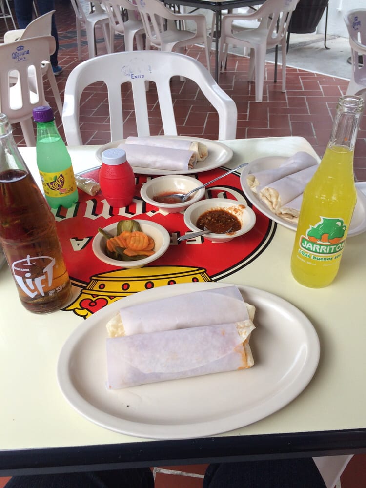 Los Burritos de Moyahua Mexican Ixtlahuacán de los Membrillos