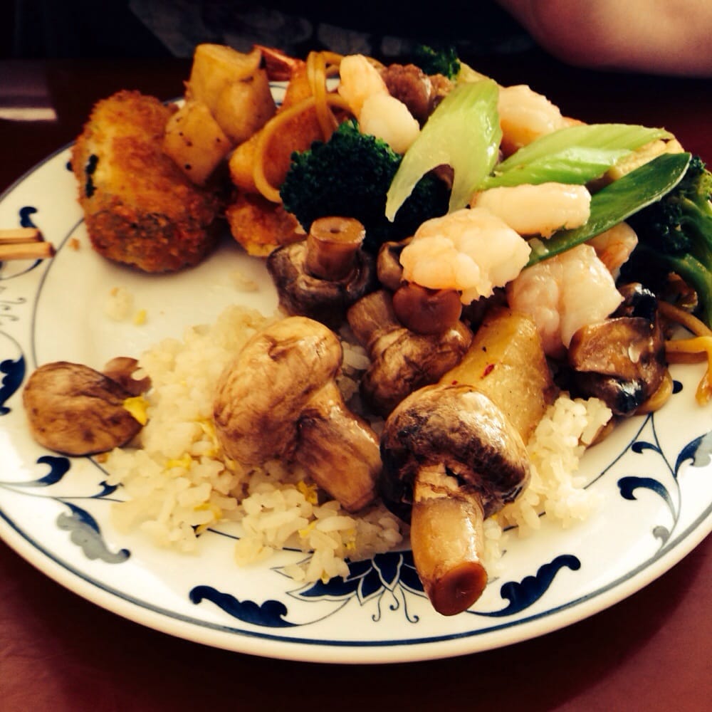 Hunan Chinese Restaurant Chinese 1363 US Hwy 395 N Gardnerville