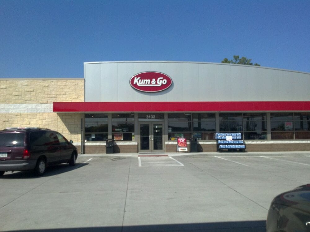Kum & Go Gas & Service Stations Cedar Rapids, IA Yelp