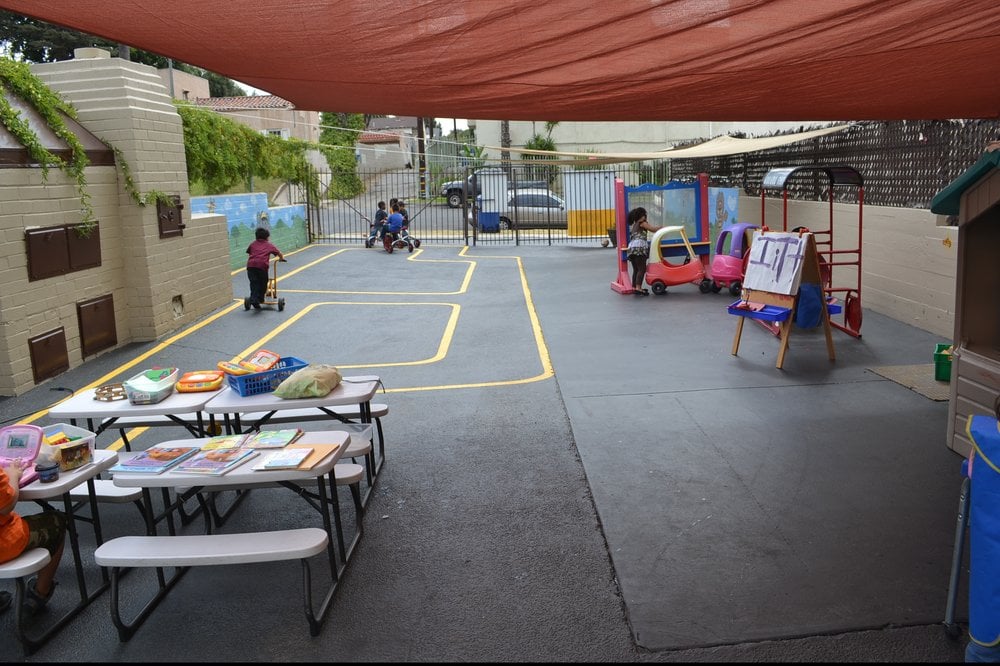 Little Stars Preschool Preschools Jefferson Park Los Angeles, CA