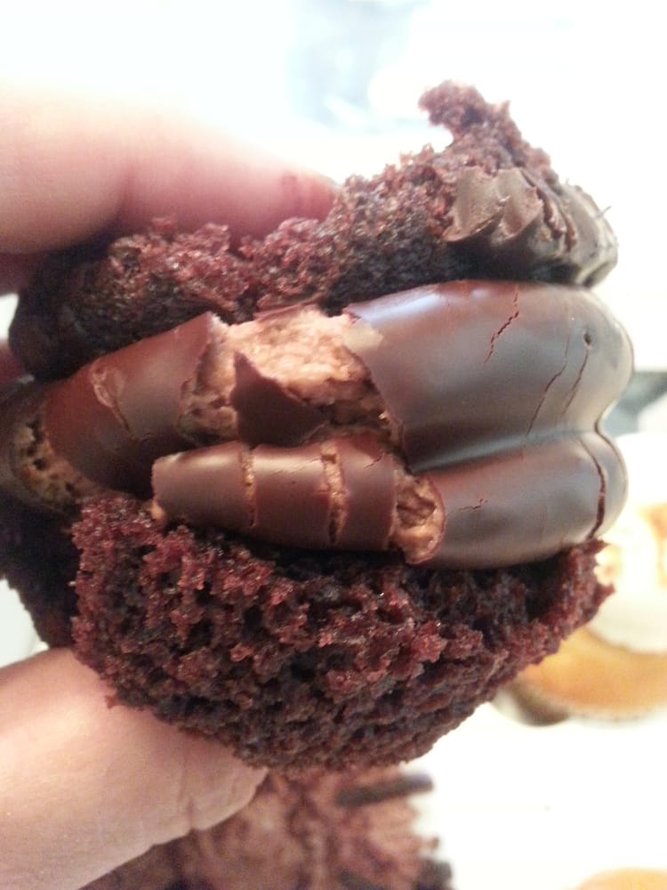 Retro Bakery 359 Photos Bakeries Centennial Las Vegas, NV