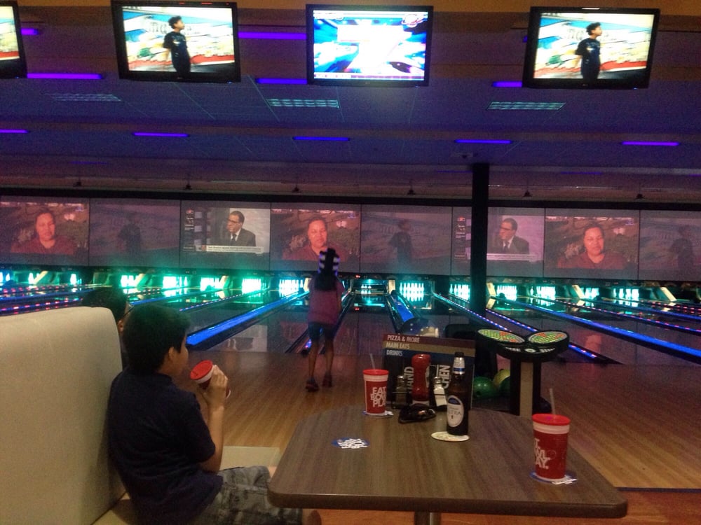 Main Event Entertainment 64 Photos Bowling 3941 Central Expy