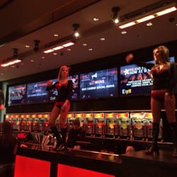 Las Vegas illuminates new deal on Craig Ranch Park message board | Las ...