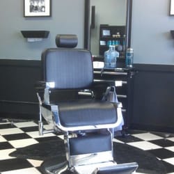 Proper Gents Barbershop logo