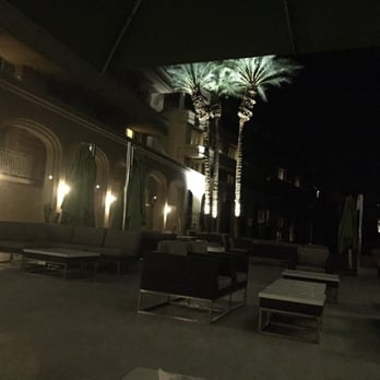 Indian wells casino hotel