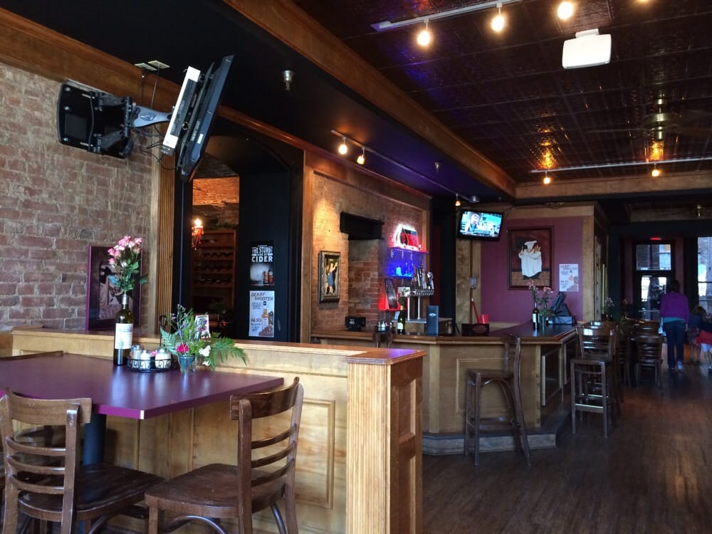 Bearno’s By the Bridge Pizza Downtown Louisville, KY Reviews