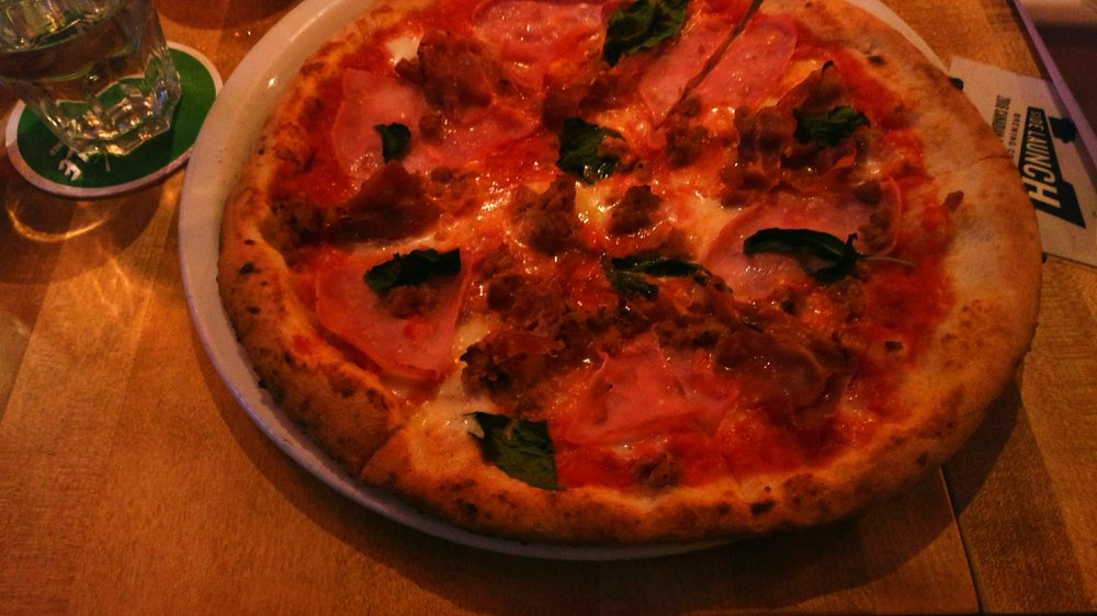 Famoso Neapolitan