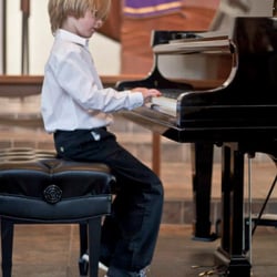 Irvine Music Lessons logo