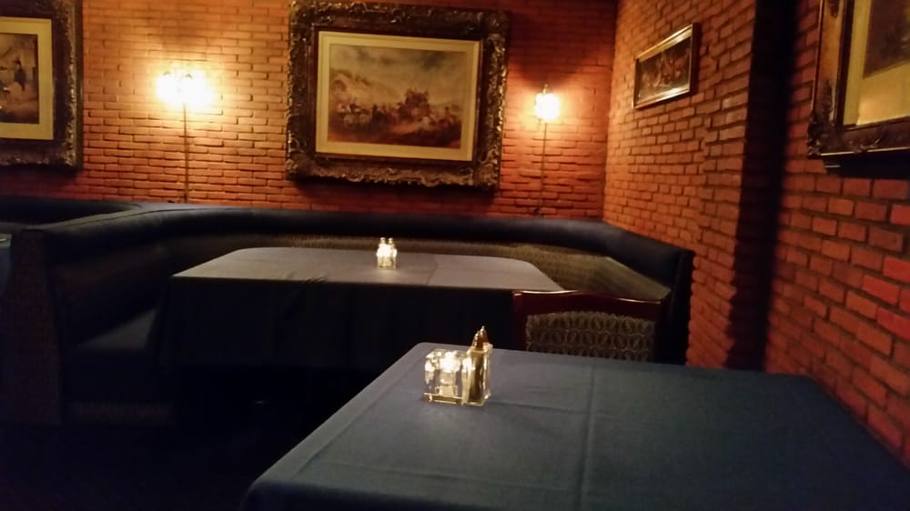 Hugo’s Cellar 498 Photos American (Traditional) Downtown Las