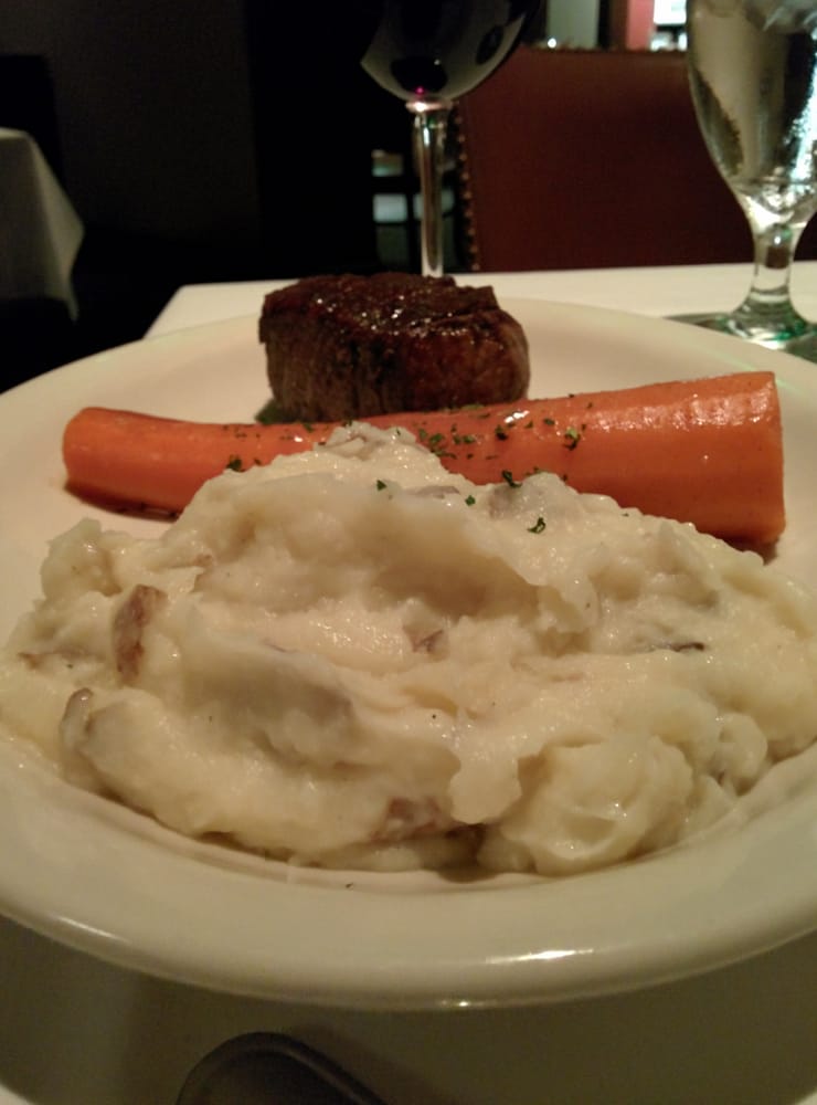 Bob’s Steak & Chop House Steakhouses Sobro Nashville, TN