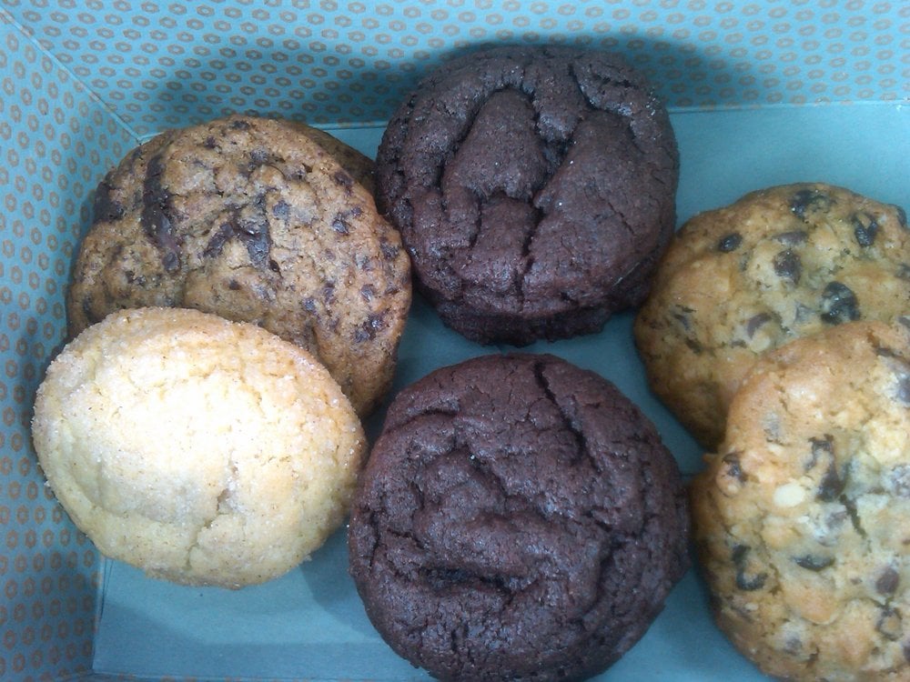 snickerdoodle, chocolate chip, Signature, and Platine cookies! Most