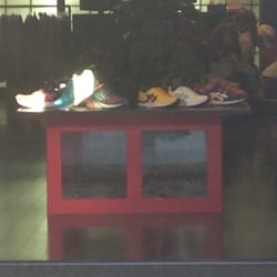Shoe Trend - Shoe Store - Indianapolis, IN 46220