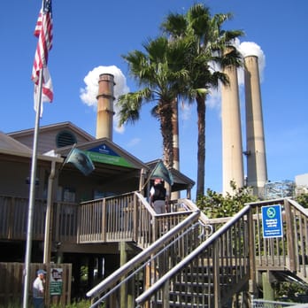 Tampa Electric Manatee Viewing Center - Apollo Beach, FL, United States