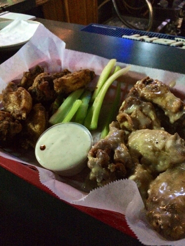 First & Ten Sports Pub Sports Bars Trenton, NJ Reviews Photos