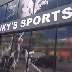 Niky's Sports logo