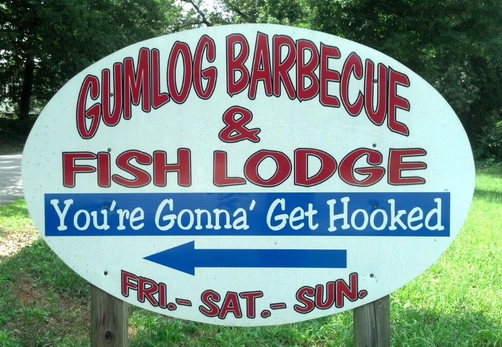 Gumlog Bar B Que and Fish Lodge Barbeque Lavonia, GA Reviews