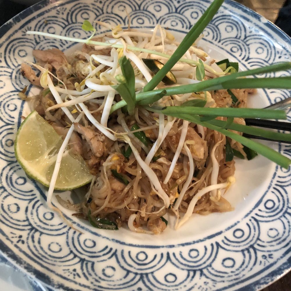 Chat Thai