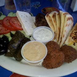 Nikos Gyros logo